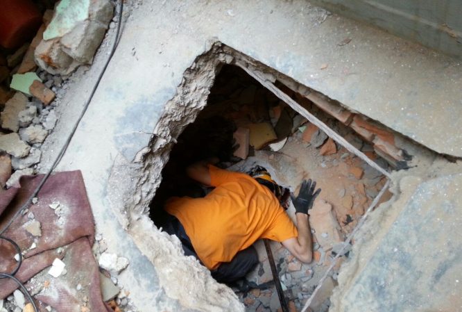 hole